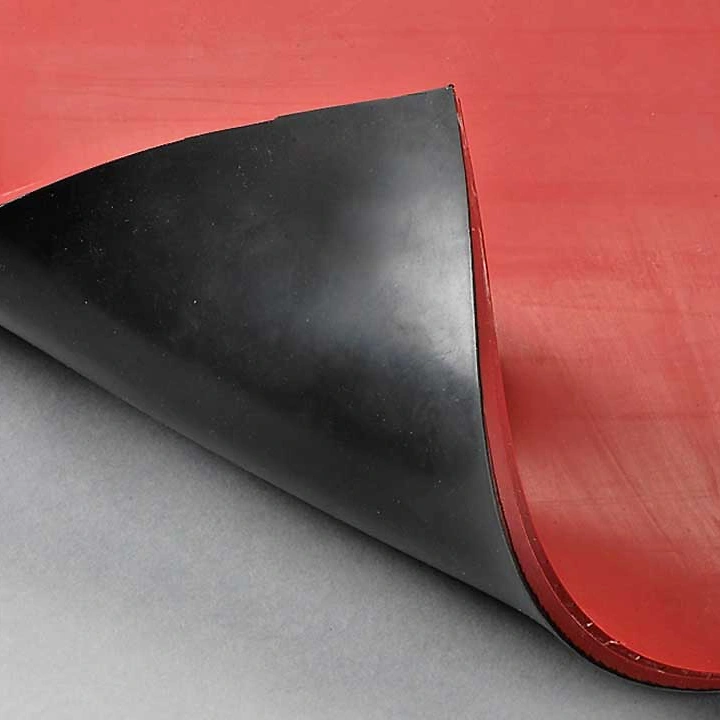 Caoutchouc d'usure sans couche adhésive