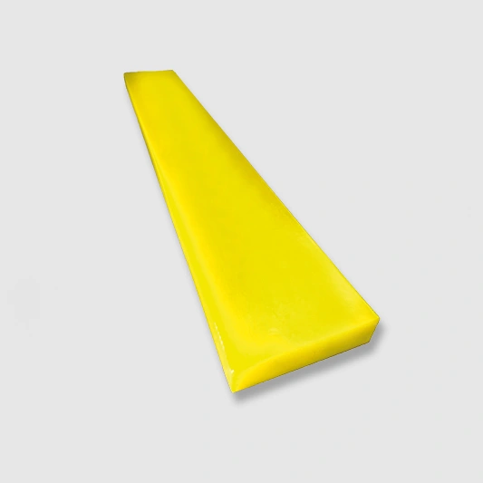 Kunststoff-Seitenkeilleiste