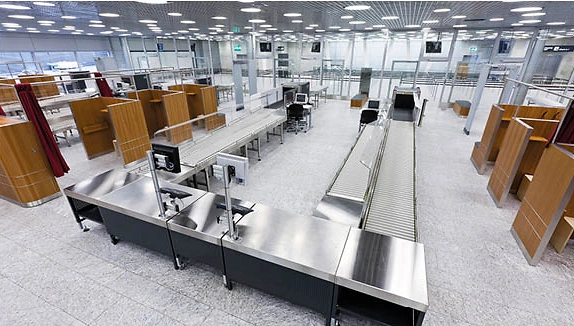 Flughäfen & Automobilindustrie